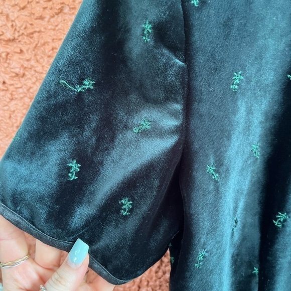 Women’s Vintage Emerald Green Velvet Dress Size 12 Made in USA - Picture 5 of 12